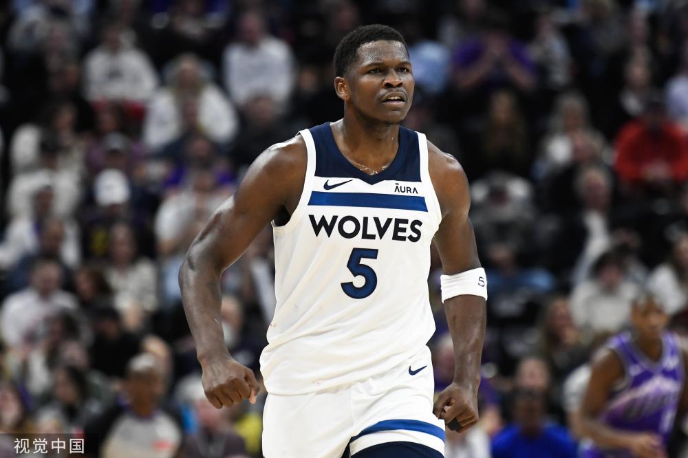 中占据更加 中占据更加