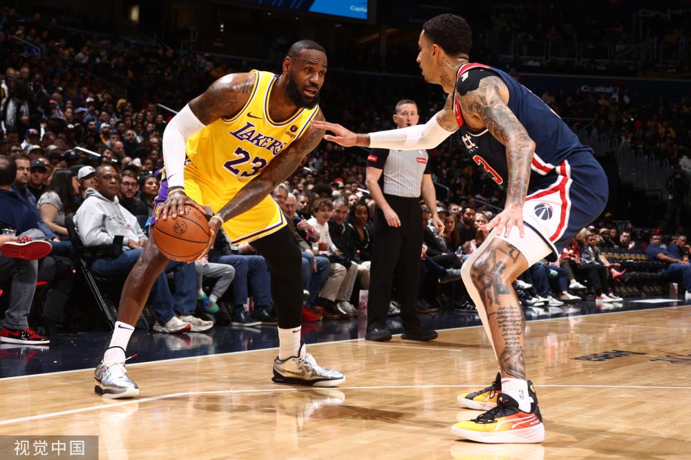 客场以2 客场以2